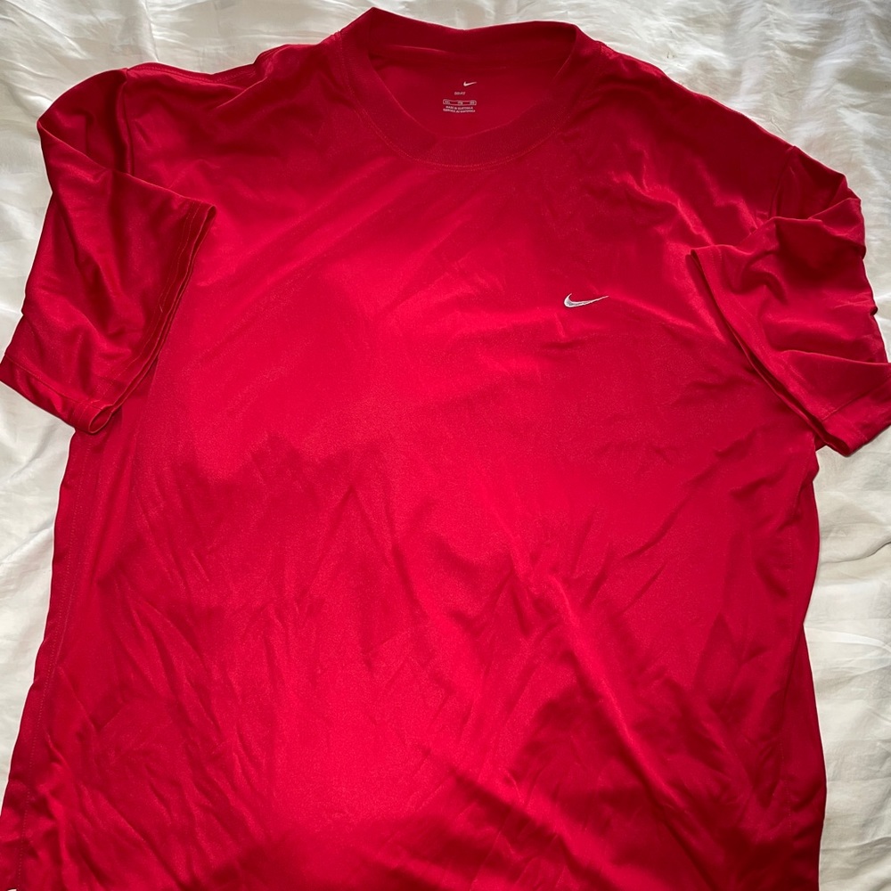 Nike Men’s Short Sleeve Dri-Fit Shirt